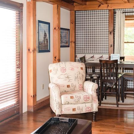 The Lake House A Hidden Gem Sleeps 4 Columbia Extérieur photo